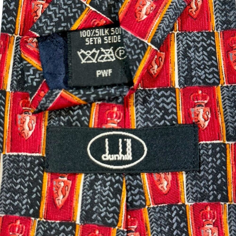 VTG Dunhill‎ 100% Silk Necktie Crest Checkerboard Crown Heraldic Red Black Gold - Picture 8 of 9